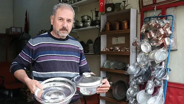 'Ömrünün 45 yılını kalay yaparak geçirdi'