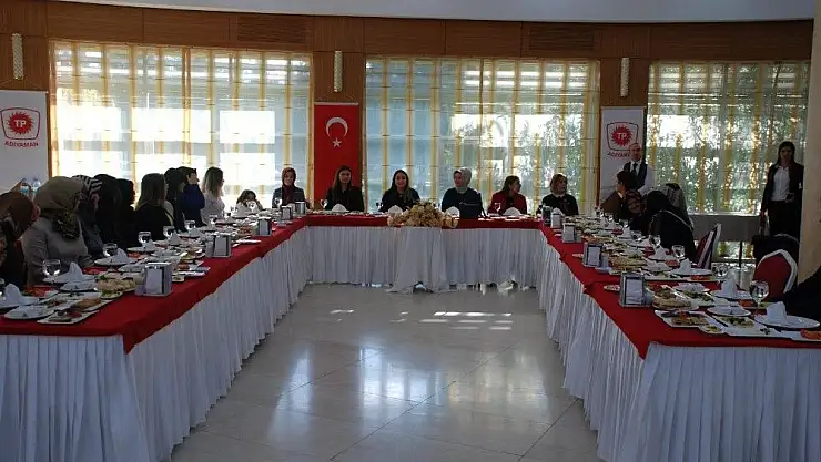 'Protokol eşleri Yemen´e yardım için toplandı'