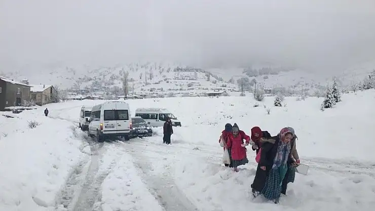 'Kar yağışı Sincik´te hayatı olumsuz etkiliyor'