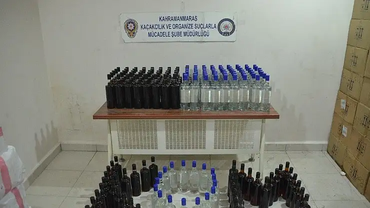 'Kahramanmaraş´ta 160 şişe sahte içki ve 800 kilo tütün ele geçirildi'