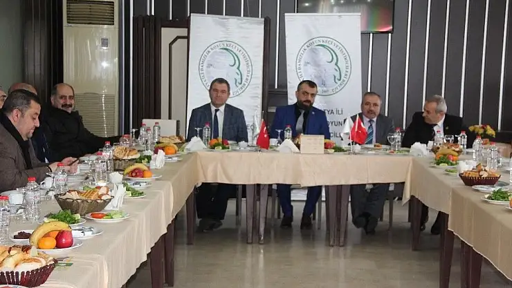 'Başkan Akın gazetecilerle kahvaltıda bir araya geldi'