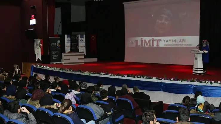 'Öğrenciler için eğitim semineri'