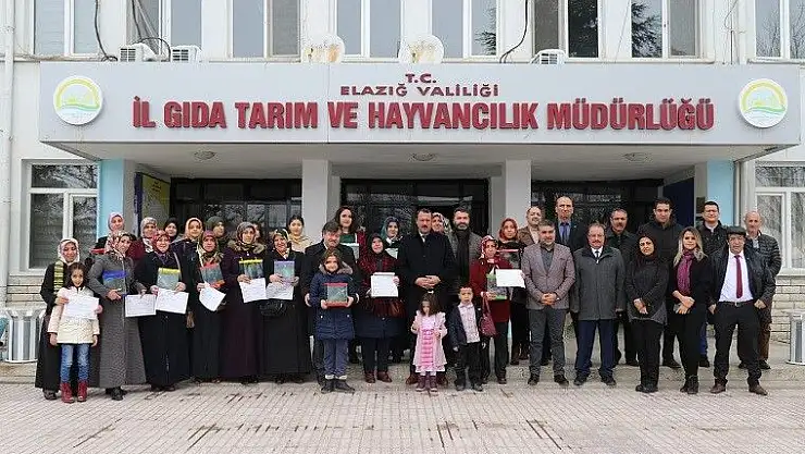 'Kadınlar,akvaryumda balık üreterek ekonomiye katkı sağlayacak'