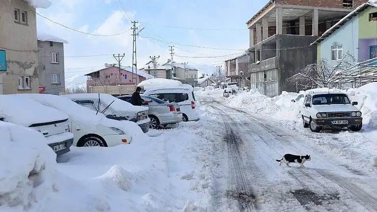 'Tipi yolları kapattı'