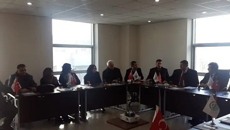 'İYİ Partili Parlak´tan MASİAD´a ziyaret'