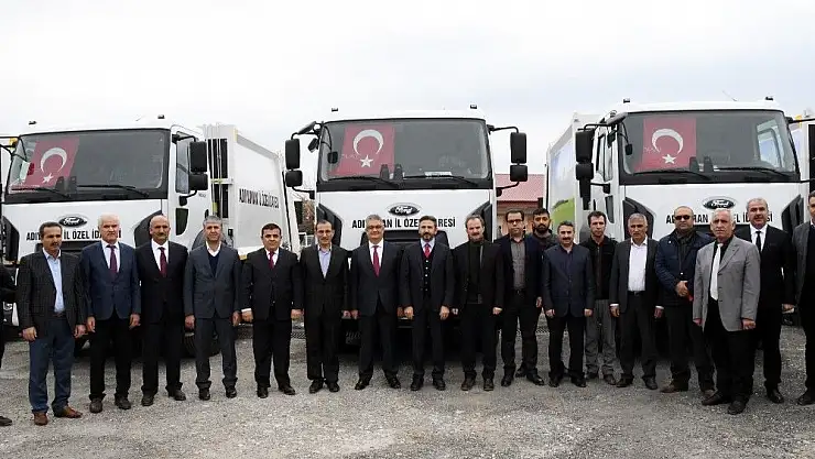 'Adıyaman İl Özel İdaresine 5 adet çöp toplama aracı hibe edildi'