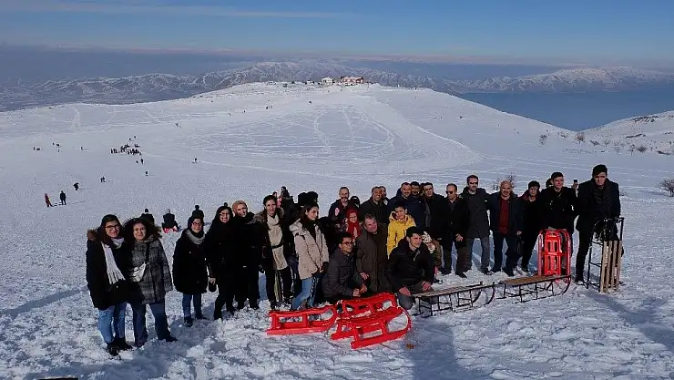 'Vali Kaldırım, karla mücadele çalışmalarını inceledi'