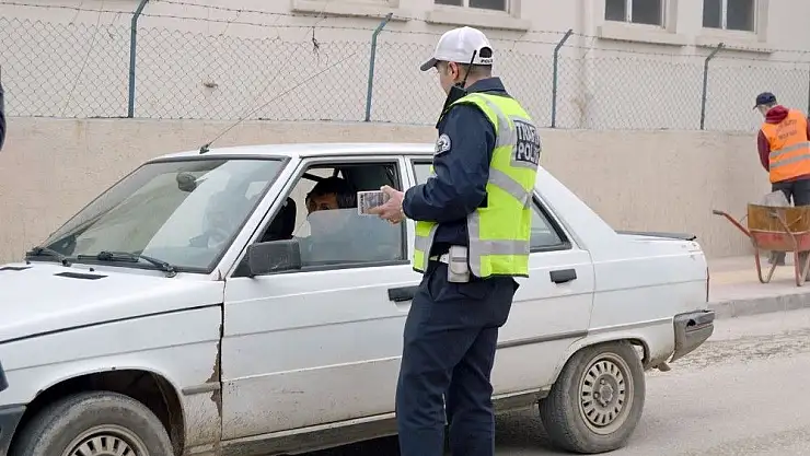 'Besni İlçesinde ''Öncelik Hayatın, Öncelik Yayanın''  projesi'