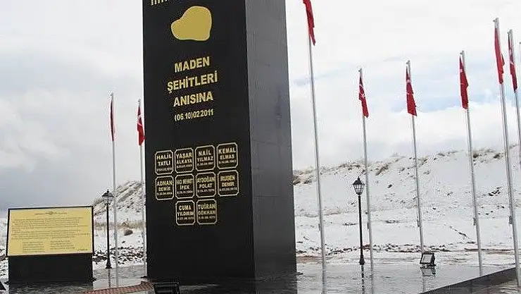 '11 maden şehidi dualarla anıldı'