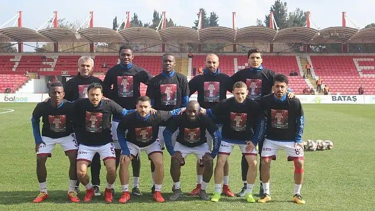 'Elazığspor, kalp krizi sonucu ölen küçük taraftarını unutmadı'