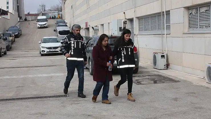 'Çantasında metamfetamin ile yakalanan kadın tutuklandı'