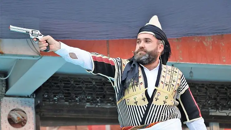 'Sütçü İmam olayı canlandırıldı'