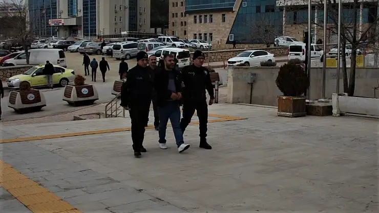 'Elazığ´da 2 kişinin yaralandığı olayda 2 şahıs tutuklandı'