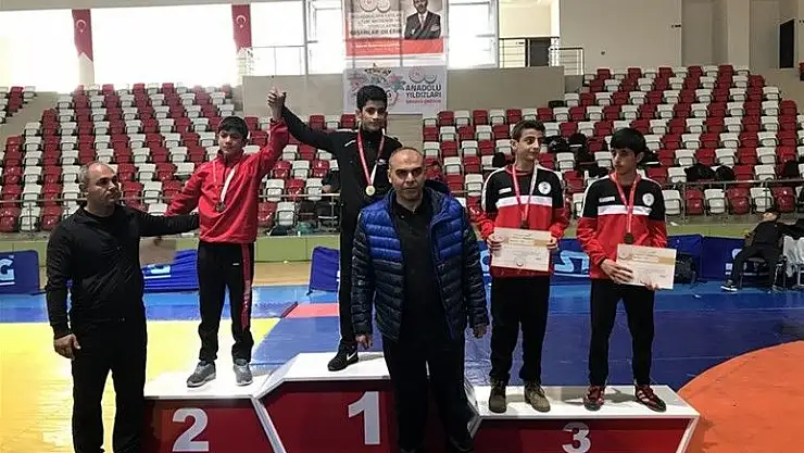 'Malatya güreş takımı 1. Oldu'
