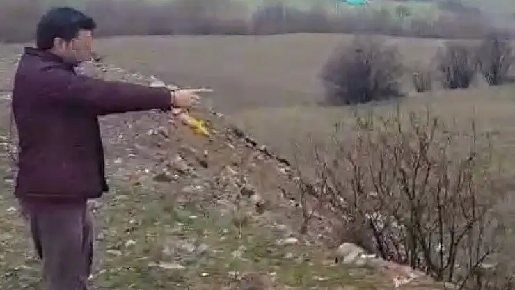 'Esrarla yakalandı, araziye sakladığı uyuşturucuları da gösterdi'