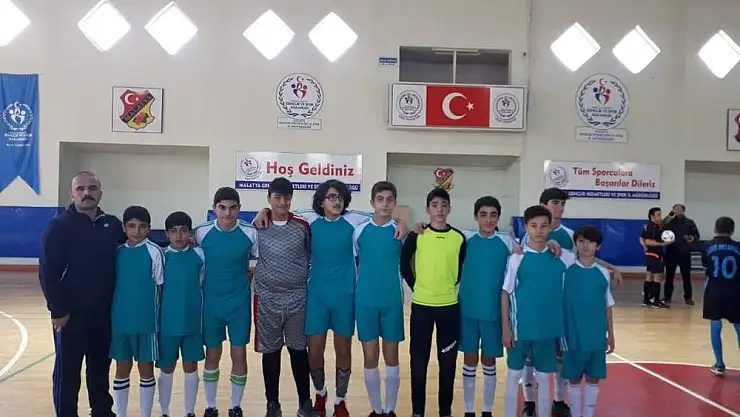 'Futsalda, Özel İbrahim Yücel başarısı'