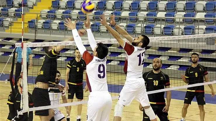 'Voleybol 2. Lig yarı final müsabakaları sona erdi'