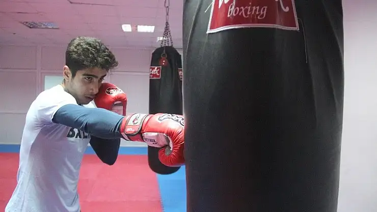 'Diz kapağı çatladı, dağlarda koştu iyileşti önce Türkiye 3´üncüsü sonra şampiyon oldu'