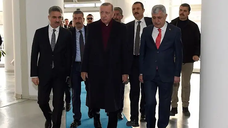 'Cumhurbaşkanı Erdoğan´dan Büyükşehir Belediyesine ziyaret'