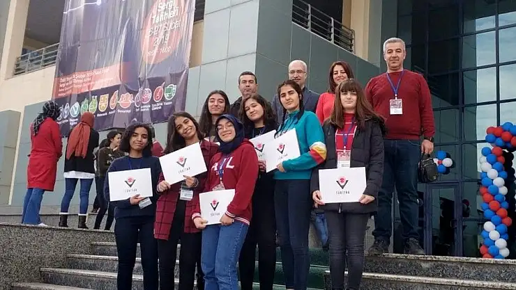 'Adıyaman Fen Lisesi projeleriyle ses getirdi'