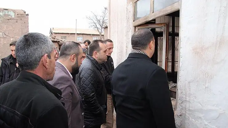 'Elazığ´da evi yanan ailenin evi yenilenecek'