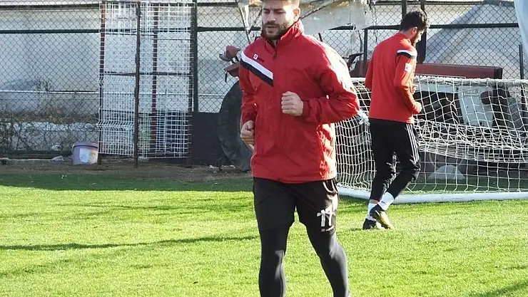 'Elazığspor´da Tufan Kelleci sezonu kapattı'