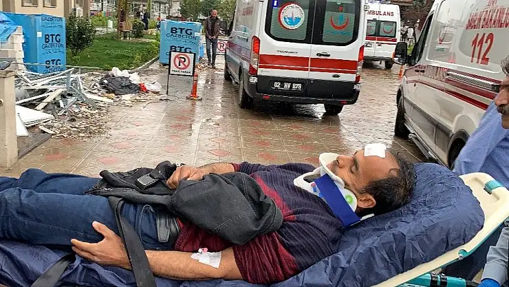 'Otomobiller çarpıştı: 1 ölü, 5 yaralı'