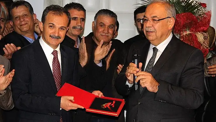 'Süleyman Kılınç mührü aldı'