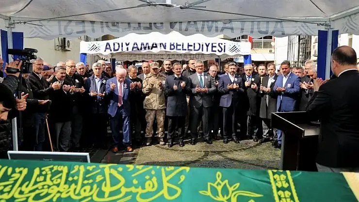 'Adıyaman Eski Belediye Başkanı Kocatürk son yolculuğuna uğurlandı'