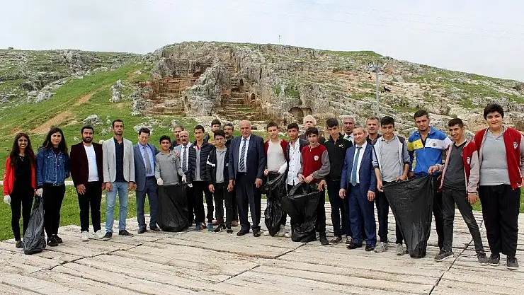 'Perre Antik Kent´te çevre temizliği'