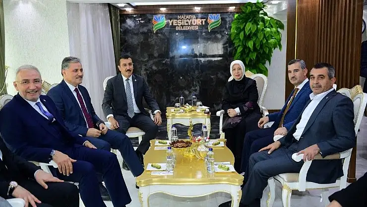 'AK Parti heyetinden Başkan Çınar´a ziyaret'