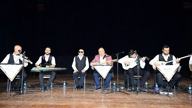'Fahri Kayahan memleketi Malatya´da anıldı'