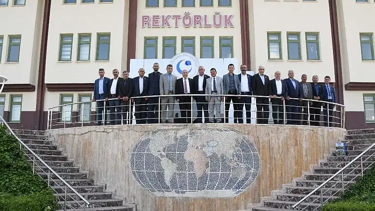 'Muhtarlardan Adıyaman Üniversitesine övgü'