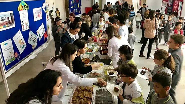 'Lösemili çocuklar yararına kermes'