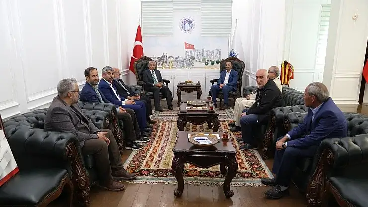 'Önder İmam Hatipliler Derneği´nden Başkan Güder´e ziyaret'