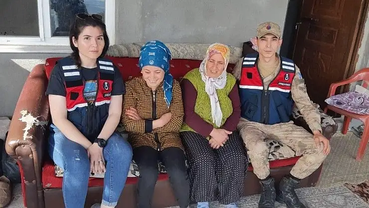 'Ormanlık alanda kaybolan bayanı jandarma buldu'