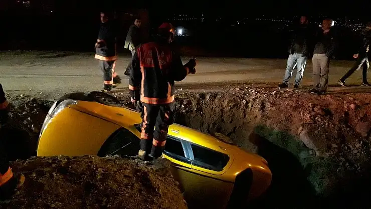'Otomobil dereye uçtu 3 yaralı'