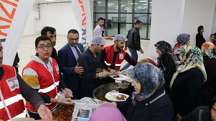'Malatya´da hasta yakınları için iftar'