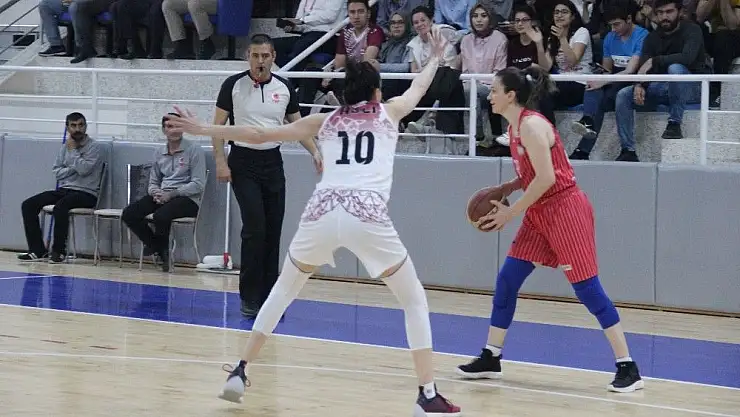 'Türkiye Kadınlar Basketbol 1. Ligi Play-Off Finali: Elazığ İl Özel İdare: 78 - Bayraklı Belediyesi: 63'
