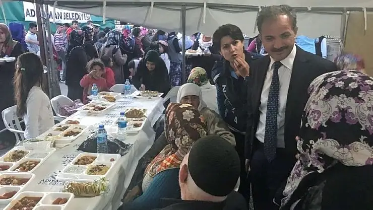 'Başkan Kılınç orucunu vatandaşlarla birlikte açtı'