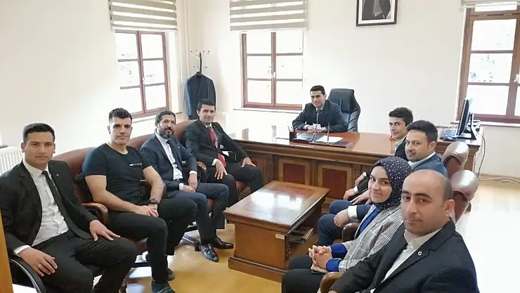 'Gençlerden Malatya Sivil Toplumla İlişkiler Müdürlüğü´ne ziyaret'