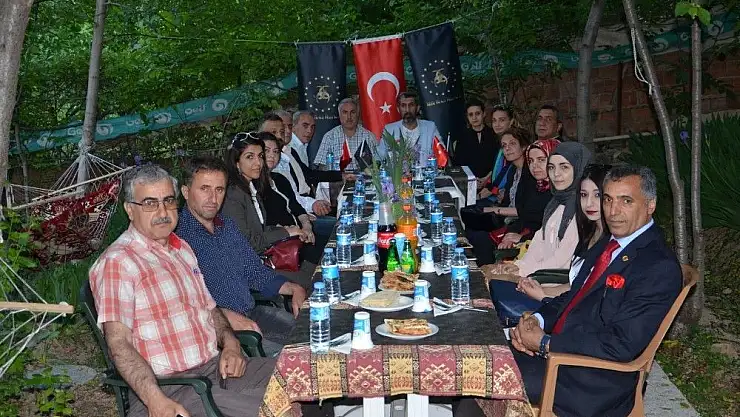 'Milli Beka Hareketinden iftar yemeği'