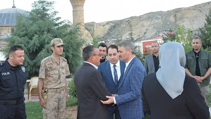 'Şehit yakınları ve gaziler iftarda buluştu'