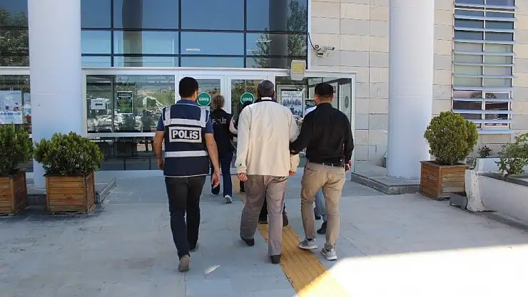 'Elazığ merkezli MLKP operasyonunda 3 şüpheli adliyeye sevk edildi'