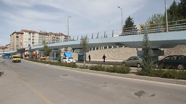 'Oylamaya katılım az oldu, katlı kavşak kullanıma devam edilecek'