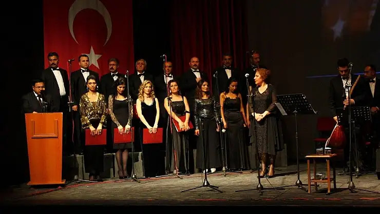 '3 bin 300 kişi dinledi'