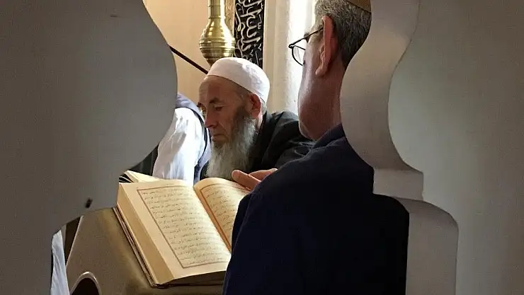 'Camilerde mukabele geleneği, aralıksız devam ediyor'