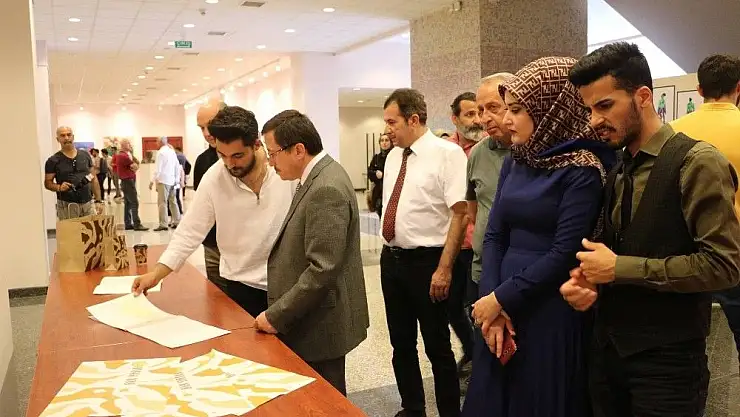'İnönü Üniversitesinde yıl sonu sergisi düzenlendi'