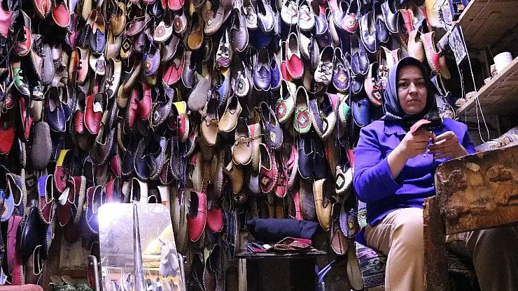 'Yemeni ve çarığa kadın eli değdi'