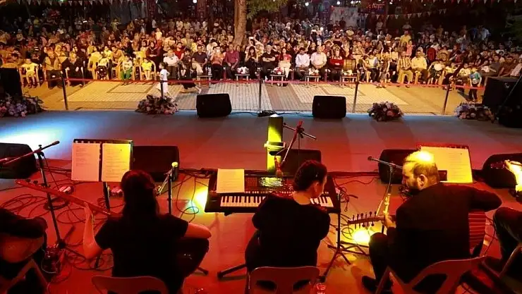 '`Şehr-i Yaman´da muhteşem ramazan kapanışı'